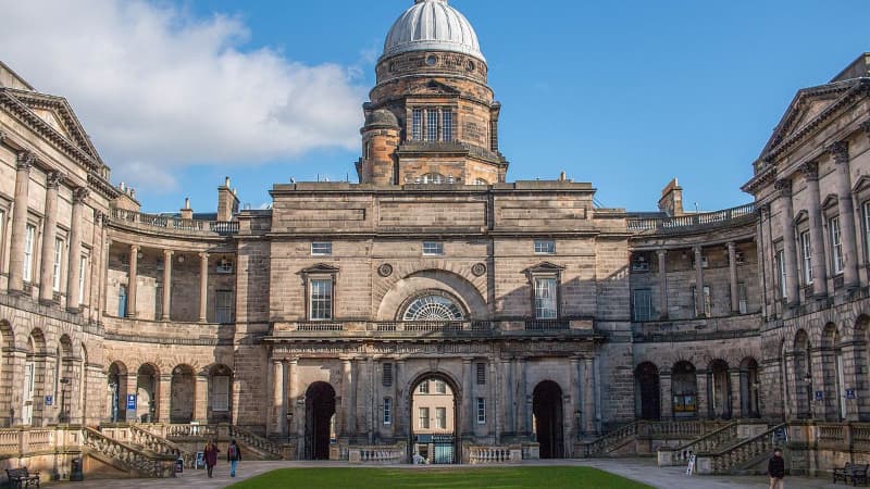 Your Blueprint: How To Get Into the University of Edinburgh