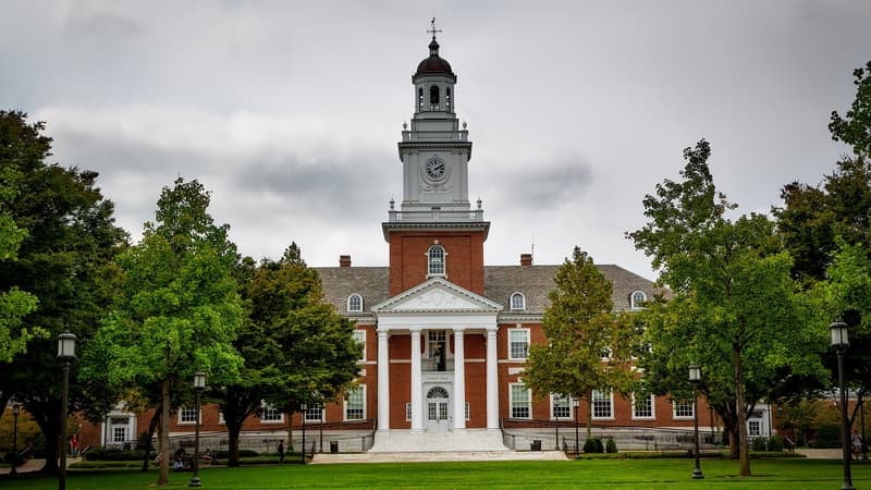 Johns Hopkins Announces Admissions for Class of 2028